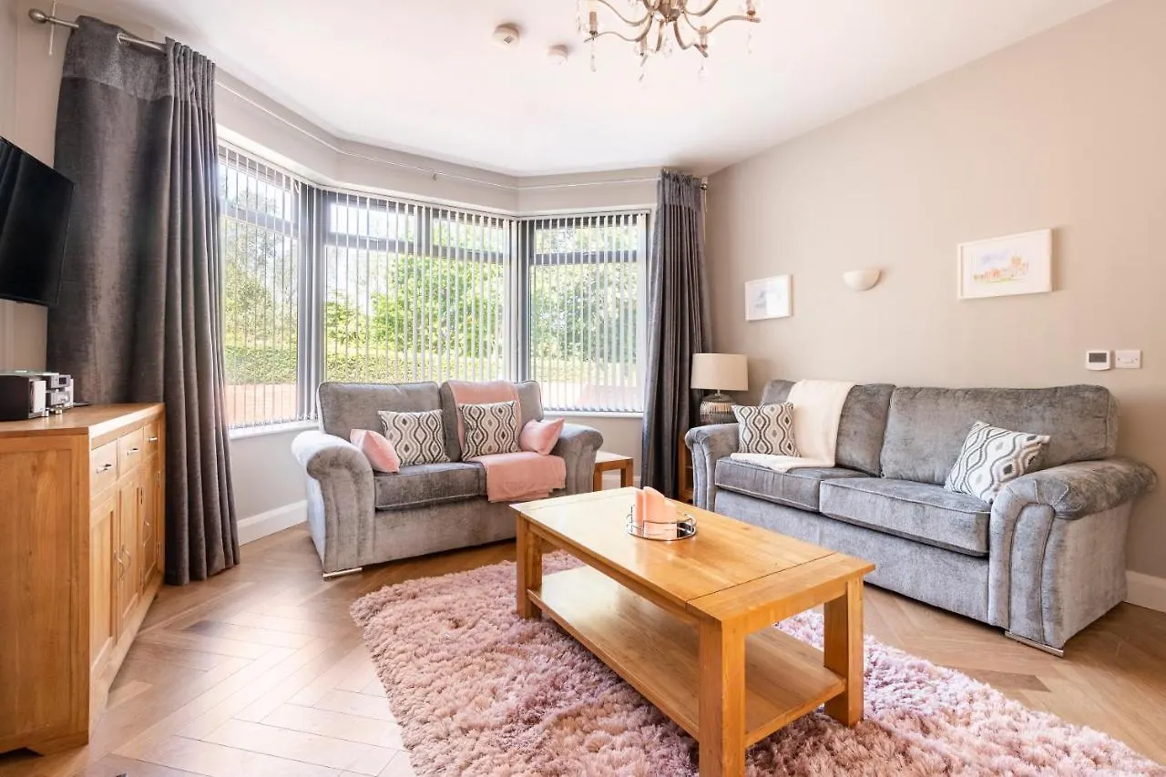 Park House - Four Star Luxury With Parking And Wi-Fi Villa Belfast